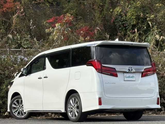 トヨタ アルファード S タイプゴールドⅡ 大分県 2022(令4)年 5.6万km ホワイトパールクリスタルシャイン 両側パワースライドドア /純正ディスプレイオーディオ/CD/DVDデッキ/純正フリップダウンモニター/アダプティブクルーズコントロール/レーンキープアシスト/3眼LEDヘッドライト/シーケンシャルウインカー/オートライトコントロール/オートハイビームアシスト/ビルトインETC/ドラレコ/ハーフレザーシート/スマートキー/エンジンプッシュスタート/パワーリアゲート