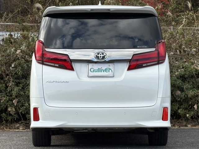 トヨタ アルファード S タイプゴールドⅡ 大分県 2022(令4)年 5.6万km ホワイトパールクリスタルシャイン 両側パワースライドドア /純正ディスプレイオーディオ/CD/DVDデッキ/純正フリップダウンモニター/アダプティブクルーズコントロール/レーンキープアシスト/3眼LEDヘッドライト/シーケンシャルウインカー/オートライトコントロール/オートハイビームアシスト/ビルトインETC/ドラレコ/ハーフレザーシート/スマートキー/エンジンプッシュスタート/パワーリアゲート