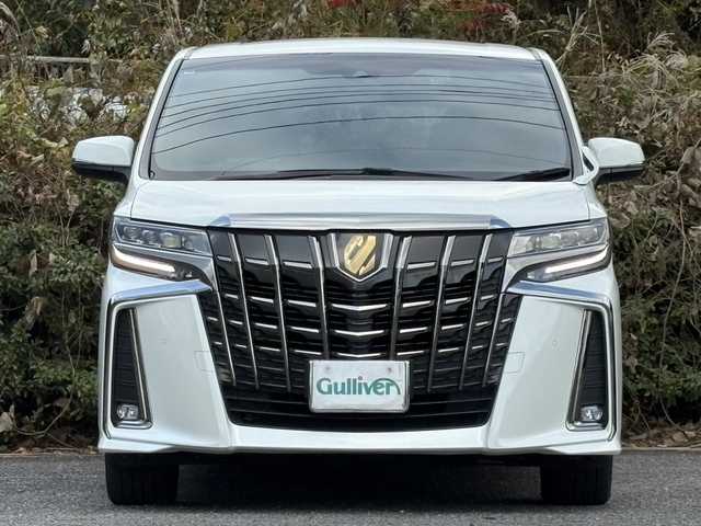 トヨタ アルファード S タイプゴールドⅡ 大分県 2022(令4)年 5.6万km ホワイトパールクリスタルシャイン 両側パワースライドドア /純正ディスプレイオーディオ/CD/DVDデッキ/純正フリップダウンモニター/アダプティブクルーズコントロール/レーンキープアシスト/3眼LEDヘッドライト/シーケンシャルウインカー/オートライトコントロール/オートハイビームアシスト/ビルトインETC/ドラレコ/ハーフレザーシート/スマートキー/エンジンプッシュスタート/パワーリアゲート