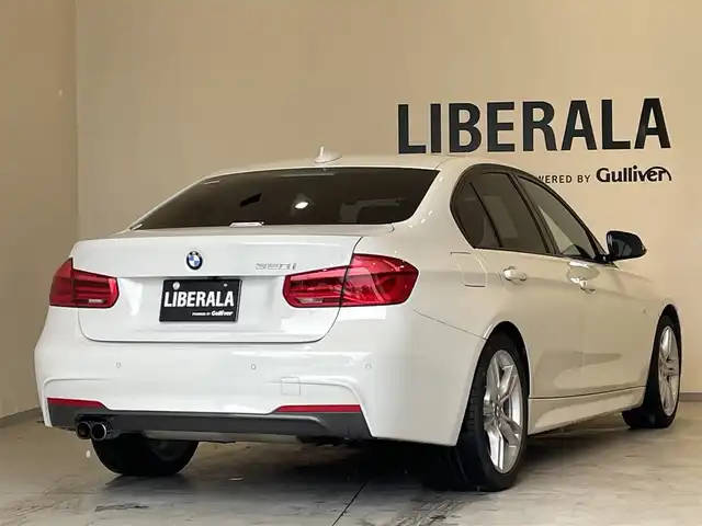 ＢＭＷ ３２０ｉ Mスポーツ 岐阜県 2017(平29)年 4.8万km アルピンホワイトⅢ ＡＣＣ　/純正ナビ　/パワーシート　/Ｂカメラ　/コーナーセンサー　/ＬＥＤヘッドライト　/ドライブレコーダー/レーンアシスト