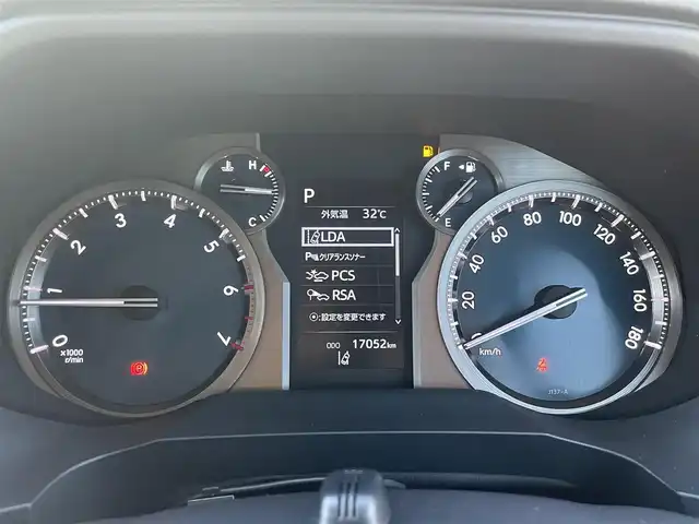 トヨタ ランドクルーザー プラド TX Lパッケージ 和歌山県 2022(令4)年 1.7万km ブラック サンルーフ/黒革シート/純正９インチナビ（ＮＳＺＴ－Ｙ６８Ｔ）/バックカメラ/衝突軽減/レーダークルーズコントロール/ルーフレール/シートヒーター/エアシート/パワーシート/フルセグ/ＣＤ／ＤＶＤ再生/LDA/RSA/クリアランスソナー/電動格納サードシート/オートハイビーム