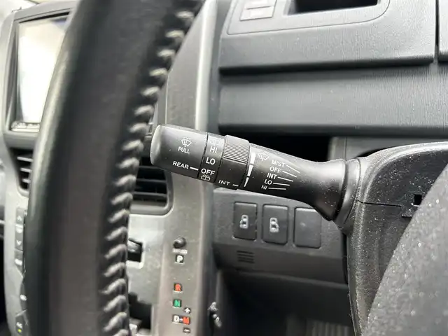 トヨタ ヴォクシー ZS 煌Z 大阪府 2013(平25)年 8.9万km アイスチタニウムマイカメタリック ハーフレザー/アルパインナビ/TV/バックカメラ/後席モニター/純正16インチAW/両側パワースライドドア/ETC/ドラレコ