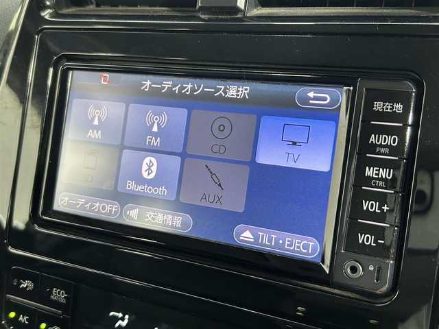 トヨタ プリウス Sセーフティプラス 大阪府 2016(平28)年 6.1万km アティチュードブラックマイカ 社外エアロ 純正ナビ(地デジ/CD再生/Bluetooth) バックカメラ ETC 衝突軽減 レーダークルコン クリアランスソナー トヨタセーフティセンス パークアシスト スマートキー