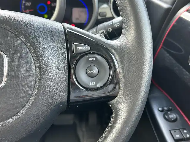 ホンダ Ｎ ＢＯＸ カスタム G ターボSSパッケージ 静岡県 2013(平25)年 4.9万km グレー クルーズコントロール/両側パワースライドドア/横滑り防止装置/プッシュスタート/CD再生、FM/ETC/ドライブレコーダー/純正フロアマット/純正15インチアルミホイール/LEDヘッドライト/ドアバイザー/保証書/取扱説明書