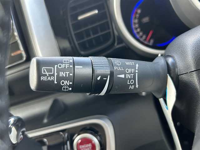 ホンダ Ｎ ＢＯＸ カスタム G ターボSSパッケージ 静岡県 2013(平25)年 4.9万km グレー クルーズコントロール/両側パワースライドドア/横滑り防止装置/プッシュスタート/CD再生、FM/ETC/ドライブレコーダー/純正フロアマット/純正15インチアルミホイール/LEDヘッドライト/ドアバイザー/保証書/取扱説明書