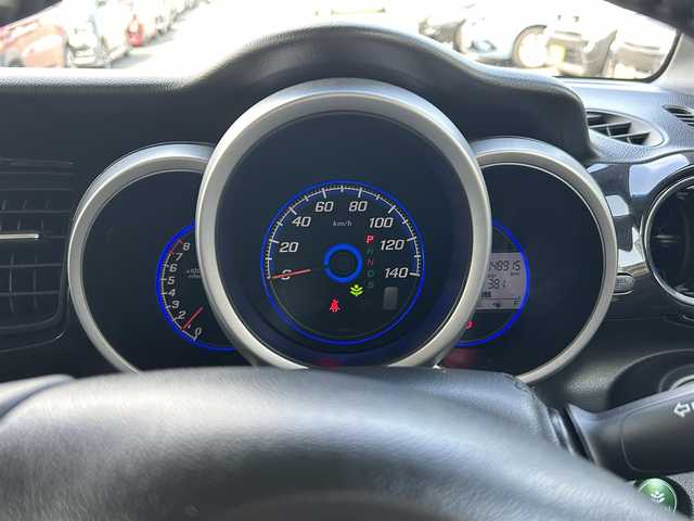 ホンダ Ｎ ＢＯＸ カスタム G ターボSSパッケージ 静岡県 2013(平25)年 4.9万km グレー クルーズコントロール/両側パワースライドドア/横滑り防止装置/プッシュスタート/CD再生、FM/ETC/ドライブレコーダー/純正フロアマット/純正15インチアルミホイール/LEDヘッドライト/ドアバイザー/保証書/取扱説明書