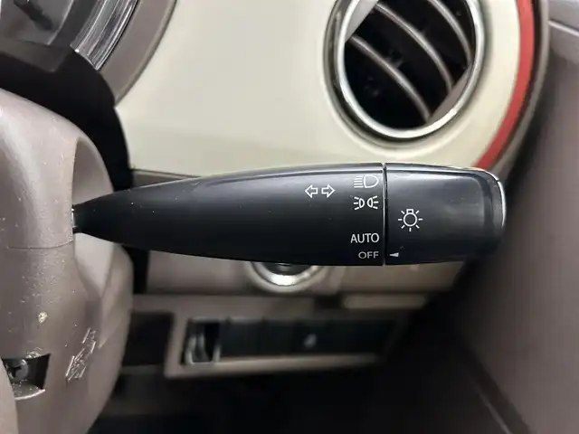スズキ ラパン ショコラ X 鹿児島県 2014(平26)年 6.7万km カシスピンクパールメタリック 禁煙車/純正ナビ（CN-R301Z）/フルセグTV/純正ETC/オートライト/キセノンヘッドライト/アイドリングストップ/純正フロアマット/純正14インチアルミホイール/ドアバイザー/プッシュスタート/スマートキー/運転席オートウィンドウ/パワーウィンドウ/パワーステアリング/盗難防止装置