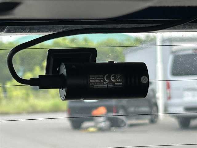 トヨタ アクア S 岡山県 2015(平27)年 4.7万km コバルトブルーメタリック 登録時走行距離46725km/純正ナビ　/フルセグTV/(AM.FM.TV.CD.DVD.BT)/バックカメラ　/前後ドライブレコーダー/ＥＴＣ　/シートヒーター　/横滑り防止装置　/盗難防止　/オートライト　/Ｂｌｕｅｔｏｏｔｈ　/純正フロアマット　　/ミュージックサーバー(SD)