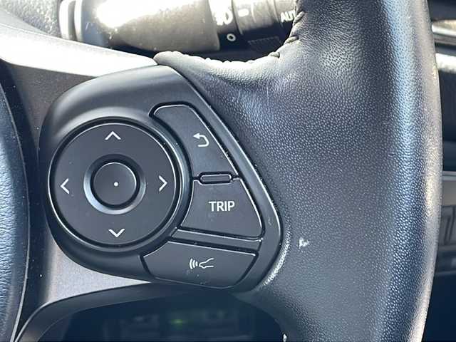 トヨタ プリウス ＰＨＶ S GRスポーツ 三重県 2019(令1)年 6.2万km ホワイトパールクリスタルシャイン ALPINE9型ナビ(AM/FM/CD/DVD/TV/BT)/フルセグTV/バックカメラ/ALPINE前方ドライブレコーダー/ビルトインETC/ハーフレザーシート/前席シートヒーター/革巻きステアリング/純正充電ケーブル付/レーダークルーズコントロール/レーンキープアシスト/衝突軽減ブレーキ/横滑り防止/オートハイビーム/スペアキー/純正フロアマット/LEDヘッドライト/電動格納ミラー/禁煙車