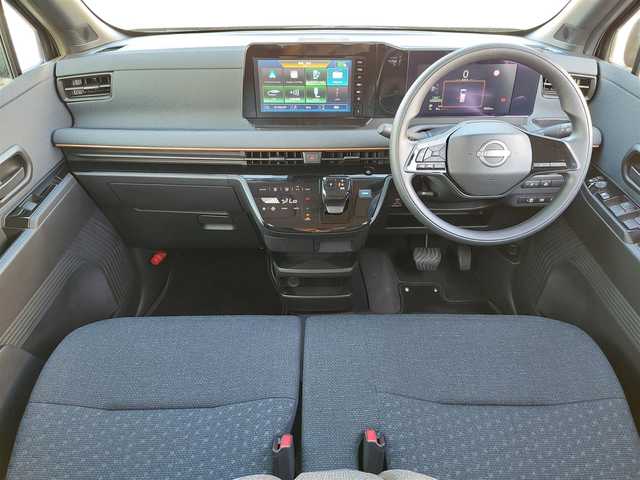 日産 サクラ X 東京都 2024(令6)年 0.4万km ブラック 全方位運転支援システム/・エマージェンシーブレーキ/・踏み間違い衝突防止アシスト/・車線逸脱防止支援/・アラウンドビューモニター/プッシュスタート/純正9インチディスプレイオーディオ/【FM/AM/BT/USB/HDMI】/・android auto/・apple　carplay/LEDヘッドライト/14インチ純正アルミホイール/純正フロアマット/スマートキー