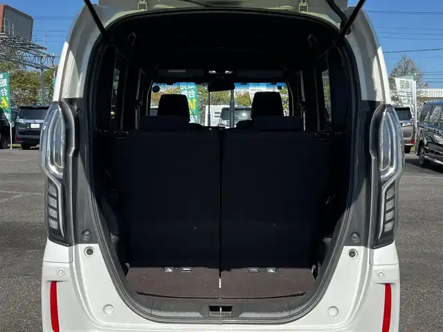 ホンダ Ｎ ＢＯＸ カスタム G L ホンダセンシング 道央・札幌 2019(令1)年 6.7万km プラチナホワイトパール ４WD/社外SDナビ/AM/FM/BT/SD/CD/フルセグ/ホンダセンシング/衝突被害軽減ブレーキ/横滑り防止装置/アダプティブクルーズコントロール/レーンキープアシスト/コーナーセンサー/バックカメラ/ビルトインETC/アイドリングストップ/ECOMODE/両側パワースライドドア/前席シートヒーター/ステアリングリモコン/プッシュスタート/スマートキー/LEDヘッドライト/オートライト/オートマチックハイビーム/フォグランプ/電動格納ミラー/ヒーテッドドアミラー/ウィンカーミラー/純正フロアマット/ドアバイザー/純正エンジンスターター