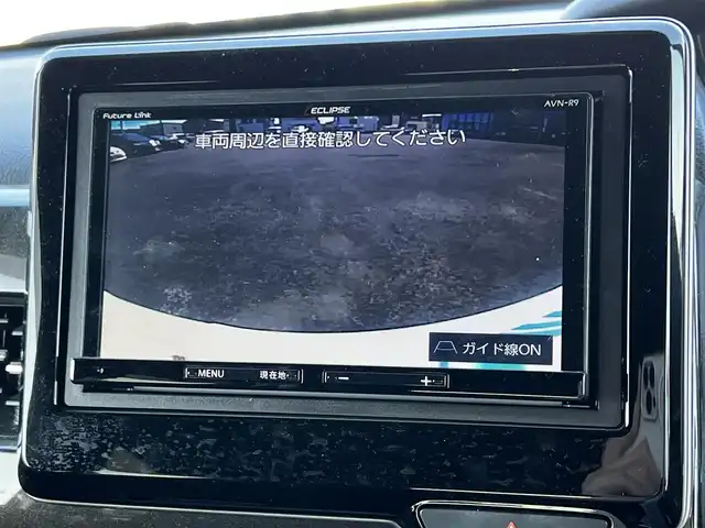 ホンダ Ｎ ＢＯＸ カスタム G L ホンダセンシング 道央・札幌 2019(令1)年 6.7万km プラチナホワイトパール ４WD/社外SDナビ/AM/FM/BT/SD/CD/フルセグ/ホンダセンシング/衝突被害軽減ブレーキ/横滑り防止装置/アダプティブクルーズコントロール/レーンキープアシスト/コーナーセンサー/バックカメラ/ビルトインETC/アイドリングストップ/ECOMODE/両側パワースライドドア/前席シートヒーター/ステアリングリモコン/プッシュスタート/スマートキー/LEDヘッドライト/オートライト/オートマチックハイビーム/フォグランプ/電動格納ミラー/ヒーテッドドアミラー/ウィンカーミラー/純正フロアマット/ドアバイザー/純正エンジンスターター