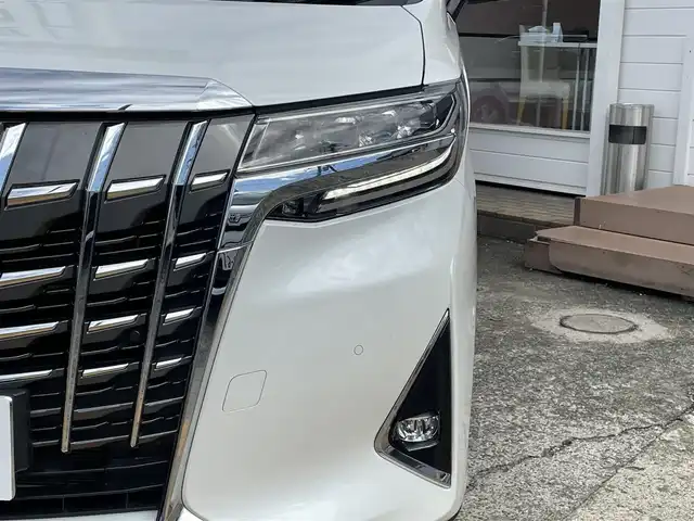 トヨタ アルファードハイブリット G Fパッケージ 神奈川県 2022(令4)年 4.1万km ホワイトパールクリスタルシャイン 純正T-Connectナビ/　（CD・DVD・Bluetooth）/JBLプレミアムサウンドシステム/フルセグTV/合成皮革シート/パワーシート/シートヒーター/エアシート/両側パワースライドドア/パワーバックドア/パノラミックビューモニター/デジタルインナーミラー/パーキングアシスト/トヨタセーフティセンス/ブラインドスポットモニター/レーダークルーズコントロール/ステアリングヒーター/クリアランスソナー/LEDヘッドライト/LEDフォグライト/ビルトインETC2.0/前後ドライブレコーダー/スマートキー×2/保証書/取扱説明書/R5.6.7ディーラー記録簿あり