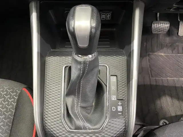 トヨタ ライズ Z 鹿児島県 2020(令2)年 3.5万km ブラックマイカメタリック/シャイニングホワイトパール ワンオーナー/禁煙車/純正9インチディスプレイオーディオ(フルセグTV)/バックカメラ/スマートアシスト/追従型クルーズコントロール/前後コーナーセンサー/LEDヘッドライト/前席シートヒーター/純正フロアマット/純正ドアバイザー/純正アルミホイール/ETC/前後ドライブレコーダー/オートライト/オートマチックハイビーム