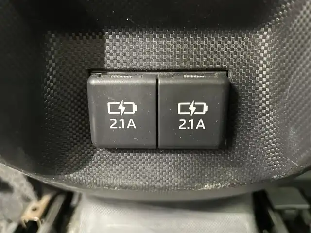 トヨタ ライズ Z 鹿児島県 2020(令2)年 3.5万km ブラックマイカメタリック/シャイニングホワイトパール ワンオーナー/禁煙車/純正9インチディスプレイオーディオ(フルセグTV)/バックカメラ/スマートアシスト/追従型クルーズコントロール/前後コーナーセンサー/LEDヘッドライト/前席シートヒーター/純正フロアマット/純正ドアバイザー/純正アルミホイール/ETC/前後ドライブレコーダー/オートライト/オートマチックハイビーム