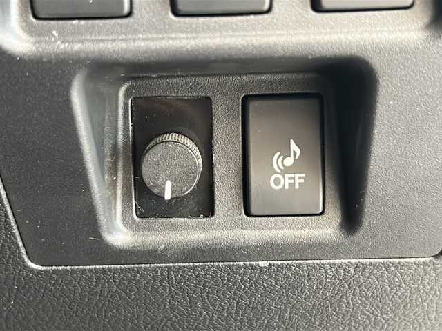 レクサス ＲＸ 450h 岐阜県 2013(平25)年 13.8万km ブラック サンルーフ/純正ナビ/バックカメラ/クルーズコントロール/ヘッドアップディスプレイ/パワーバックドア/イージークローザー(トランク)/フルセグテレビ/Bluetooth/CD/DVD/USB/AUX/バックカメラ/クルーズコントロール/ヘッドアップディスプレイ/パワーバックドア/イージークローザー(トランク)/LEDヘッドライト/ヘッドランプクリーナー/ETC/EVモード/アダプティブ・フロントライティング・システム/アンチブレーキシステム/横滑り防止装置/盗難防止システム/オートライト/プッシュスタート