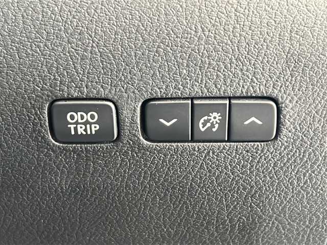 レクサス ＲＸ 450h 岐阜県 2013(平25)年 13.8万km ブラック サンルーフ/純正ナビ/バックカメラ/クルーズコントロール/ヘッドアップディスプレイ/パワーバックドア/イージークローザー(トランク)/フルセグテレビ/Bluetooth/CD/DVD/USB/AUX/バックカメラ/クルーズコントロール/ヘッドアップディスプレイ/パワーバックドア/イージークローザー(トランク)/LEDヘッドライト/ヘッドランプクリーナー/ETC/EVモード/アダプティブ・フロントライティング・システム/アンチブレーキシステム/横滑り防止装置/盗難防止システム/オートライト/プッシュスタート