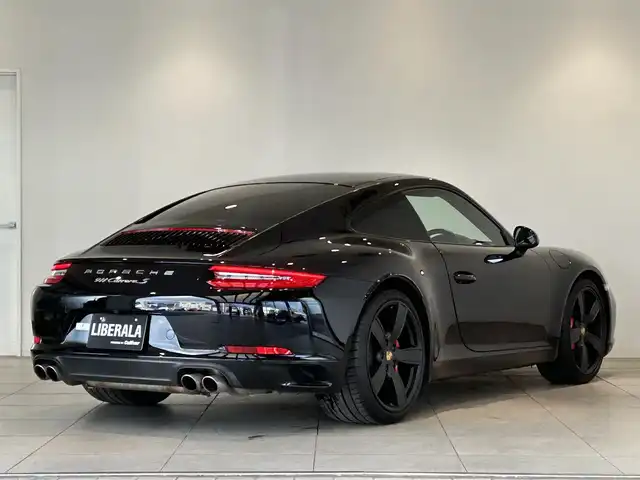 ポルシェ ９１１ カレラS 愛知県 2016(平28)年 3.1万km ジェットブラック スポーツクロノパッケージ/20インチカレラスポーツホイール（ブラック）/GTスポーツステアリング/PDLS/シートヒーター/電動格納ミラー/コーナーセンサー/Ａｐｐｌｅカープレイ/スポーツテールパイプ/HDDナビ/バックカメラ/ETC