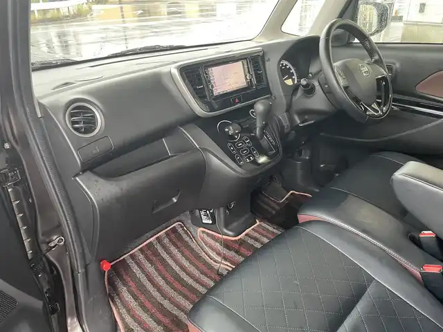 日産 デイズ ルークス ボレロ 静岡県 2018(平30)年 8.4万km アッシュブラウンM 純正メモリナビ・フルセグTV/DVD/CD/SD/USB/Bluetooth/アラウンドビューカメラ/エマージェンシーブレーキ/レザー調シート/左側パワースライドドア/純正14インチアルミホイール/LEDヘッドライト/スマートキー/スペアキー/プッシュスタート/新車時保証書/取扱説明書