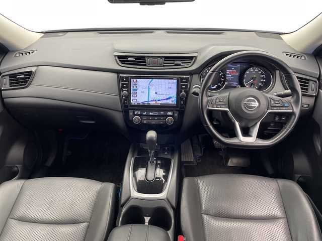 日産 エクストレイル ハイブリッド 20Xi 千葉県 2020(令2)年 7.2万km ブリリアントシルバー 純正9インチナビ/　CD/DVD/Bluetooth/フルセグTV/プロパイロット/レーダークルーズコントロール/レーンキープアシスト/衝突軽減ブレーキ/クリアランスソナー/アラウンドビューモニター/ブラインドスポットモニター/電動パーキング/オートホールド/シートヒーター/ハーフレザーシート/デジタルインナーミラー/パワーバックドア/ETC/前方ドラレコ/ヒーテッドミラー/LEDライト/フォグランプ/フロアマット/ドアバイザー