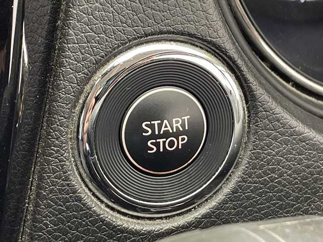 日産 エクストレイル ハイブリッド 20Xi 千葉県 2020(令2)年 7.2万km ブリリアントシルバー 純正9インチナビ/　CD/DVD/Bluetooth/フルセグTV/プロパイロット/レーダークルーズコントロール/レーンキープアシスト/衝突軽減ブレーキ/クリアランスソナー/アラウンドビューモニター/ブラインドスポットモニター/電動パーキング/オートホールド/シートヒーター/ハーフレザーシート/デジタルインナーミラー/パワーバックドア/ETC/前方ドラレコ/ヒーテッドミラー/LEDライト/フォグランプ/フロアマット/ドアバイザー