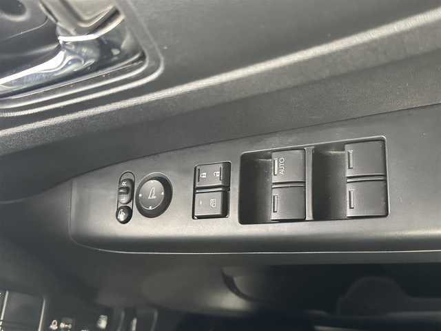 ホンダ Ｎ ＢＯＸ G ターボ Lパッケージ 愛知県 2015(平27)年 0.6万km スマートブラック ・HDDナビゲーション/ CD DVD　フルセグTV Bluetooth/・プッシュスタート/・パワースライドドア/・オートエアコン/・フロアマット/・ドアバイザー/・バックカメラ