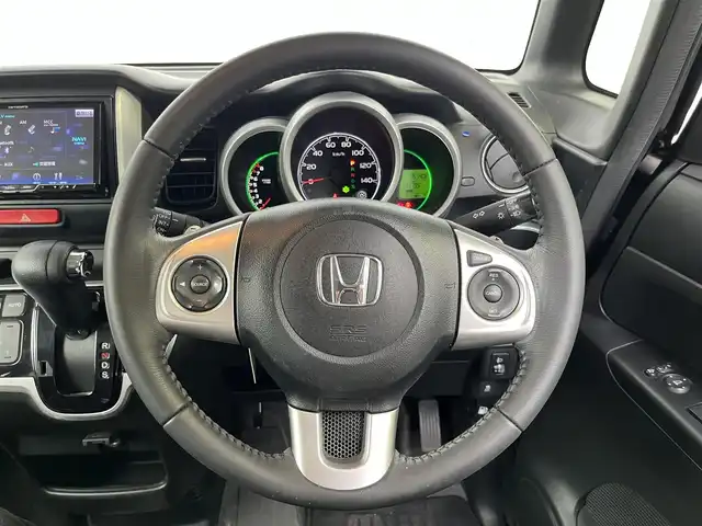 ホンダ Ｎ ＢＯＸ G ターボ Lパッケージ 高知県 2015(平27)年 5.8万km スマートブラック 社外ナビ/　Bluetooth/フルセグ/　CD/DVD/AM/FM/バックカメラ/クルーズコントロール/アイドリングストップ/プッシュスタート/スマートキー/ターボ/MTモード付AT/片側パワースライドドア/フロアマット/ベンチシート/ドアバイザー/リア席サンシェード/横滑り防止装置/盗難防止装置