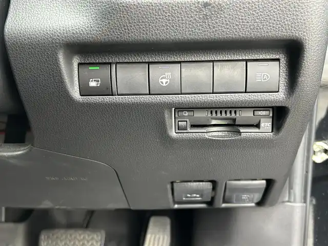 トヨタ ＲＡＶ４ アドベンチャー 埼玉県 2022(令4)年 2.6万km アティチュードブラックマイカ ワンオーナー/純正ディスプレイオーディオ（ナビ付）/トヨタセーフティセンス/・プリクラッシュセーフティ/・レーントレーシングアシスト/・オートマチックハイビーム/・ロードサインアシスト/・レーダークルーズコントロール/・先行車発信告知機能/パーキングサポートブレーキ/ドライブモードセレクトスイッチ/電子パーキングブレーキ/オートホールド/デジタルインナーミラー/運転席パワーシート/前席エアシート/フルフラットシート/ステアリングヒーター/ドライビングポジションメモリー/DAC/マルチトレインセレクト/ダウンヒルアシストコントロール