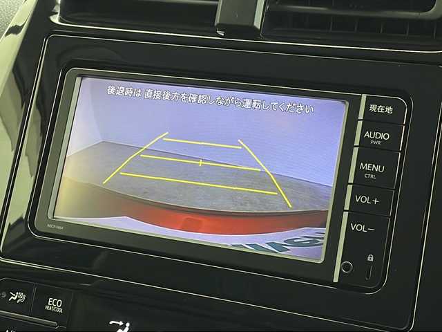 トヨタ プリウス S ツーリングセレクション 新潟県 2016(平28)年 2.9万km エモーショナルレッド 純正SDナビ（型式：NSCP-W64）/・AM/FM/CD/Bluetooth/ワンセグ/トヨタセーフティセンス/衝突被害軽減システム/バックモニター/ETC/純正フロアマット/前席シートヒーター/純正LEDヘッドライト/オートライト/オートマチックハイビーム/ABS/横滑り防止機能/盗難防止装置
