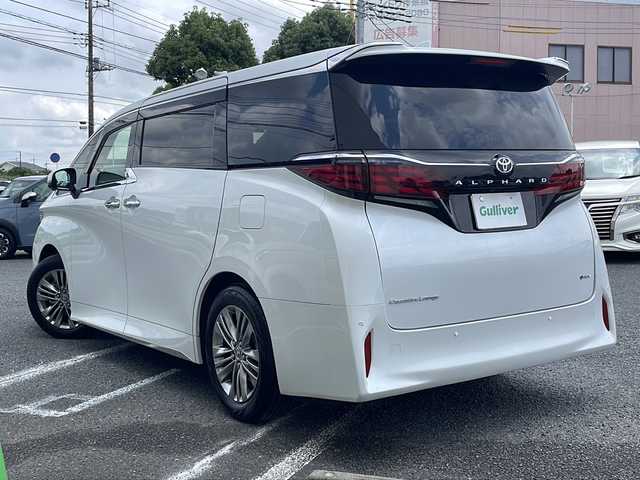 トヨタ アルファード Z 千葉県 2024(令6)年 0.6万km プラチナホワイトパールマイカ 1オーナー パノラマルーフ フリップダウンモニター 皮 ナビ フルセグ 全方位カメラ BT 1列目2列目温冷シート/パワーシート 電動リアドア 両側パワスラ 置くだけ充電 ETC ドラレコ HDMI