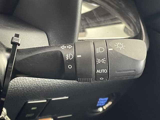 トヨタ ヴェルファイア Z ゴールデンアイズ 埼玉県 2020(令2)年 1.5万km バーニングブラッククリスタルシャインガラスフレーク 純正９インチナビ　フリップダウンモニター　バックカメラ　ビルトインＥＴＣ２．０　三眼ＬＥＤ　セーフティセンス　レーダークルーズコントロール　純正アルミホイール　オートライト　ハーフレザー　地デジＴＶ