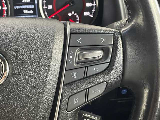 トヨタ ヴェルファイア Z ゴールデンアイズ 埼玉県 2020(令2)年 1.5万km バーニングブラッククリスタルシャインガラスフレーク 純正９インチナビ　フリップダウンモニター　バックカメラ　ビルトインＥＴＣ２．０　三眼ＬＥＤ　セーフティセンス　レーダークルーズコントロール　純正アルミホイール　オートライト　ハーフレザー　地デジＴＶ