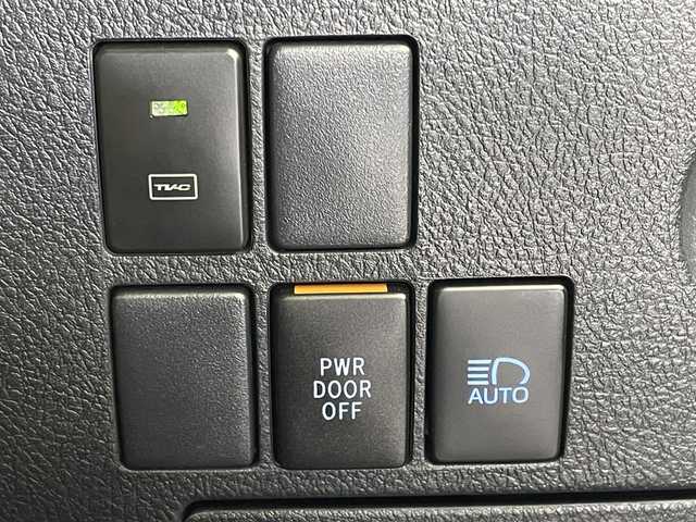 トヨタ ヴェルファイア Z ゴールデンアイズ 埼玉県 2020(令2)年 1.5万km バーニングブラッククリスタルシャインガラスフレーク 純正９インチナビ　フリップダウンモニター　バックカメラ　ビルトインＥＴＣ２．０　三眼ＬＥＤ　セーフティセンス　レーダークルーズコントロール　純正アルミホイール　オートライト　ハーフレザー　地デジＴＶ