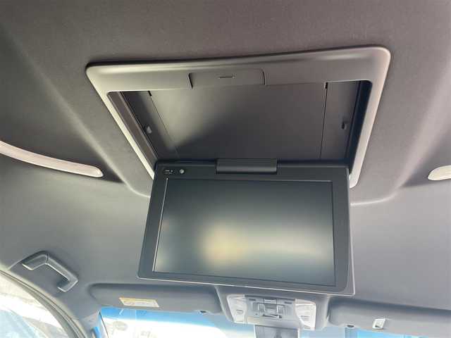 トヨタ ヴェルファイア Z ゴールデンアイズ 埼玉県 2020(令2)年 1.5万km バーニングブラッククリスタルシャインガラスフレーク 純正９インチナビ　フリップダウンモニター　バックカメラ　ビルトインＥＴＣ２．０　三眼ＬＥＤ　セーフティセンス　レーダークルーズコントロール　純正アルミホイール　オートライト　ハーフレザー　地デジＴＶ