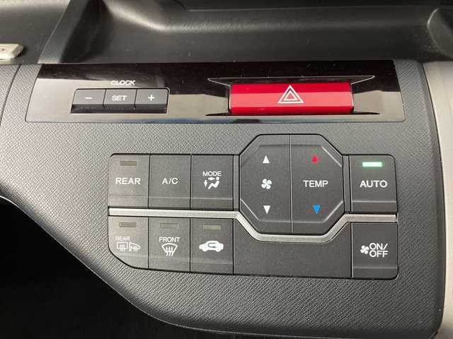 ホンダ ステップワゴン スパーダ S 道央・札幌 2009(平21)年 10.1万km プレミアムブラキッシュパール ・4WD/・純正ナビ  フルセグ/CD/DVD/HDD/・バックカメラ/・両側パワースライドドア/・前後ドライブレコーダー/・社外エンジンスターター/・ETC/オートライト/・純正フロアマット/・ABS