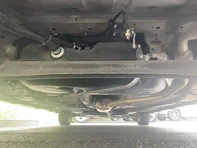 スズキ スペーシア ギア HYBRID XZ 静岡県 2018(平30)年 5.1万km ブルーイッシュブラックパール3 スズキセーフティサポート/社外メモリーナビ(AVN112M)/　AM FM CD ワンセグ/ETC/LEDオートヘッドランプ/シートヒーター(前席)/リアクリアランスソナー/純正14インチアルミホイール/スマートキー2本/革巻きステアリング/ステアリングスイッチ/アイドリングストップ/バックモニター/両側パワースライドドア