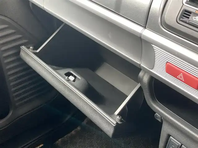 スズキ スペーシア ギア HYBRID XZ 静岡県 2018(平30)年 5.1万km ブルーイッシュブラックパール3 スズキセーフティサポート/社外メモリーナビ(AVN112M)/　AM FM CD ワンセグ/ETC/LEDオートヘッドランプ/シートヒーター(前席)/リアクリアランスソナー/純正14インチアルミホイール/スマートキー2本/革巻きステアリング/ステアリングスイッチ/アイドリングストップ/バックモニター/両側パワースライドドア