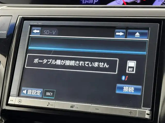 トヨタ エスティマ アエラス 福岡県 2012(平24)年 5.4万km ホワイトパールクリスタルシャイン 後席モニター　/純正８インチナビ（フルセグＴＶ）　/バックカメラ　/両側電動スライドドア　/オットマン　/ＭＴモード付きＡＴ　/オートライト　/盗難防止装置　/ＥＴＣ　/純正１８インチアルミホイール　/ウォークスルー