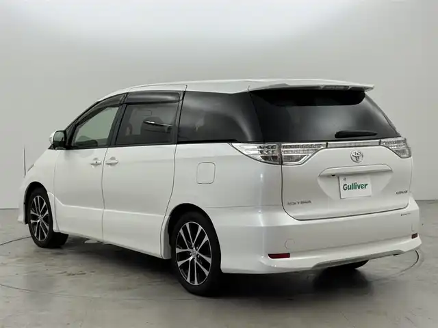 トヨタ エスティマ アエラス 福岡県 2012(平24)年 5.4万km ホワイトパールクリスタルシャイン 後席モニター　/純正８インチナビ（フルセグＴＶ）　/バックカメラ　/両側電動スライドドア　/オットマン　/ＭＴモード付きＡＴ　/オートライト　/盗難防止装置　/ＥＴＣ　/純正１８インチアルミホイール　/ウォークスルー