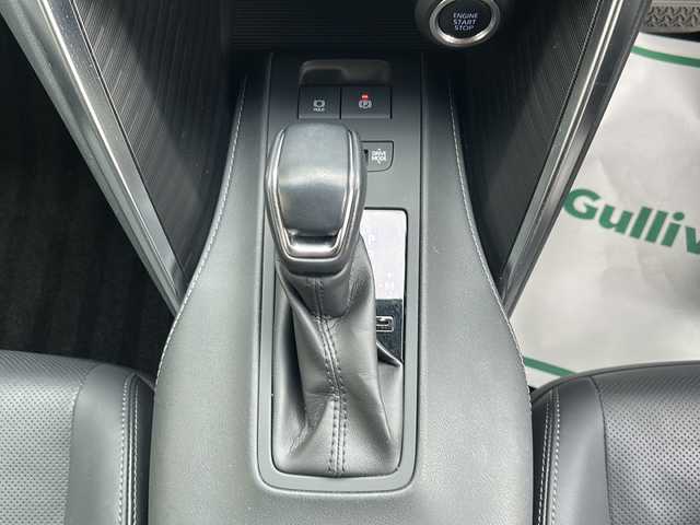 トヨタ ハリアー Z レザーパッケージ 埼玉県 2021(令3)年 4万km ホワイトパールクリスタルシャイン ワンオーナー　/モデリスタエアロ(F/S/R)　/ＪＢＬサウンド　/純正ナビ　/フルセグ/BT/USB/AUX/FM/AM/Miracast/デジタルインナーミラー　/ビルトインＥＴＣ2.0/前席パワーシート　/前席シートヒーター　/前席エアーシート　/運転席メモリーシート/パワーバックドア　/ＡＣＣ/オートライト/オートハイビーム/ステアリングスイッチ/バックカメラ/サイドカメラ/横滑り防止/ハンドルヒーター/PCS/BSM/クリアランスソナー/RCTA/LTA/スマートキー２本　/保証書　/取扱説明書