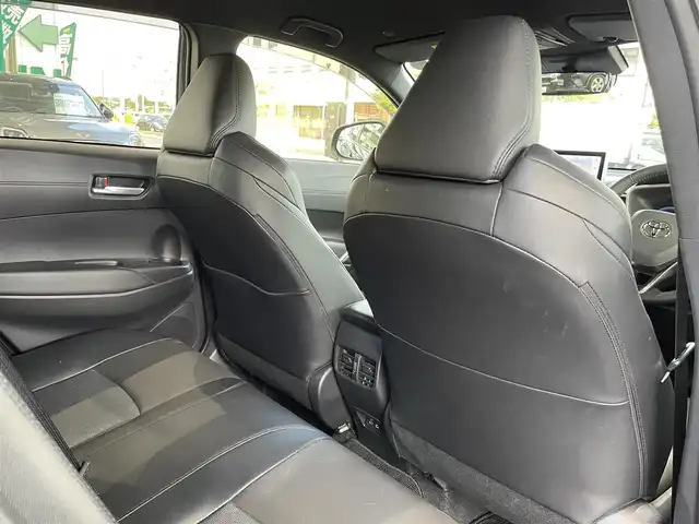トヨタ カローラ クロス ハイブリッド Z 岡山県 2025(令7)年 1.6万km マッシブグレー 登録時走行距離15904km/Toyota Safety sense/・プリクラッシュセーフティ/・レーンディパーチャーアラート/・レーダークルーズコントロール/・レーントレーシングアシスト/純正HDDナビ/(AM/FM/TV/BT/AppleCarplay)/全方位カメラ/電動リアゲート/ビルトインETC/パワーシート/シートヒーター/オートマチックハイビーム/ルーフレール/プッシュスタート/スマートキー/スペアキー/純正１８インチアルミホイール