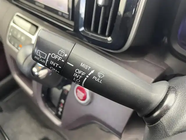 ホンダ Ｎ ＯＮＥ プレミアム Lパッケージ 富山県 2013(平25)年 8.1万km クリスタルブラックパール 社外ナビ（AM/FM/CD/SD/AUX/USB/BT）/ワンセグTV/バックカメラ/横滑り防止装置/ABS/オートライト/スマートキー×２/プッシュスタート/アイドリングストップ/電動格納ミラー/ドアバイザー/純正フロアマット/純正14インチAW