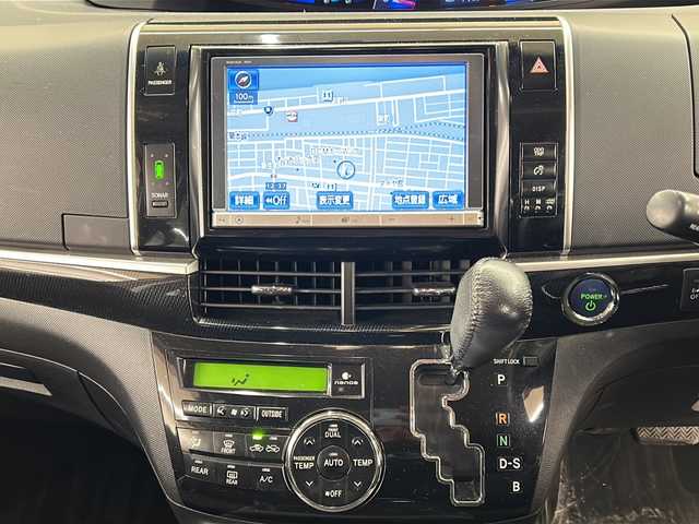 トヨタ エスティマ ハイブリッド アエラス 道央・札幌 2013(平25)年 7.1万km ホワイトパールクリスタルシャイン /ワンオーナー//４WD//純正メモリナビ//バックカメラ//クルーズコントロール//ETC//HIDヘッドライト//ウインカーミラー//純正ドライブレコーダー（前方録画）//スマートキー×２//両側パワースライドドア//運転席パワーシート//コーナーセンサー