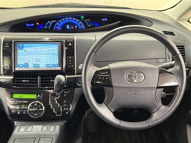 トヨタ エスティマ ハイブリッド アエラス 道央・札幌 2013(平25)年 7.1万km ホワイトパールクリスタルシャイン /ワンオーナー//４WD//純正メモリナビ//バックカメラ//クルーズコントロール//ETC//HIDヘッドライト//ウインカーミラー//純正ドライブレコーダー（前方録画）//スマートキー×２//両側パワースライドドア//運転席パワーシート//コーナーセンサー