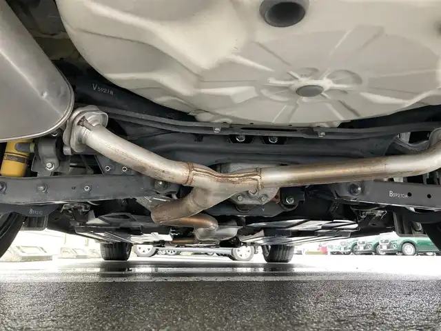 スバル レヴォーグ 2．0GT－S アイサイト 静岡県 2015(平27)年 6.9万km クリスタルホワイトP アイサイト/アドバンストセーフティパッケージ/純正ディーラーオプションナビ（CN-LR710D）/　　AM　FM CD DVD Bluetooth MEMORYMUSIC/ETC/前後ドライブレコーダー/サイドビューモニター/レーダークルーズコントロール/前席パワーシート/電動パーキングブレーキ/ブラインドスポットモニター/LEDヘッドライト/フロントフォグランプ/スマートキー×２本/バックカメラ