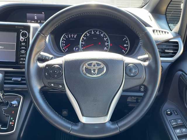 トヨタ ノア Si 岩手県 2015(平27)年 10万km ボルドーマイカメタリック 寒冷地仕様 モデリスタエアロ 純正8型ナビ バックC フルセグ Bluetooth 両側電動スライドドア ドラレコ ステアスイッチ ビルドインETC オートLEDライト フォグランプ 純正16AW  スマートキー