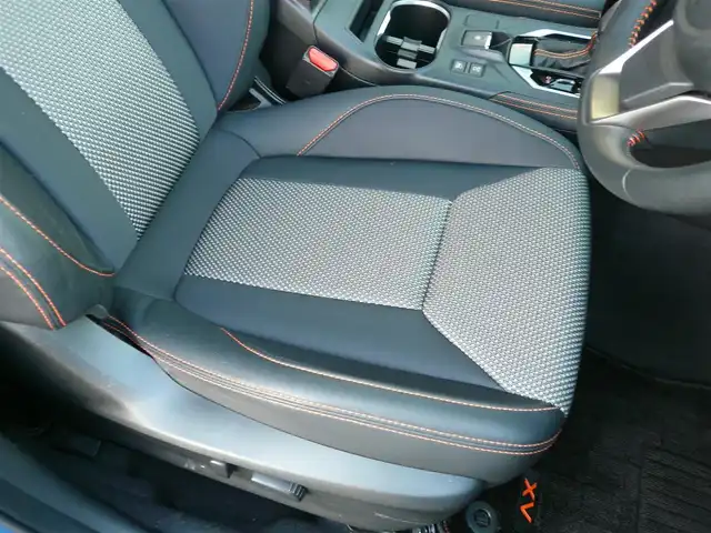 スバル ＸＶ ハイブリッド 2．0e－S アイサイト 静岡県 2020(令2)年 2.6万km ホライゾンブルーP 禁煙車/アイサイトコアテクノロジー/ブラインドスポット/Si-Drive/X-MODE/レーダークルーズコントロール/ルーフレール/オレンジステッチハーフレザー/ルーフレール/ドアバイザー/フロアマット/パドルシフト/スマートキー/新車保証書/取扱説明書