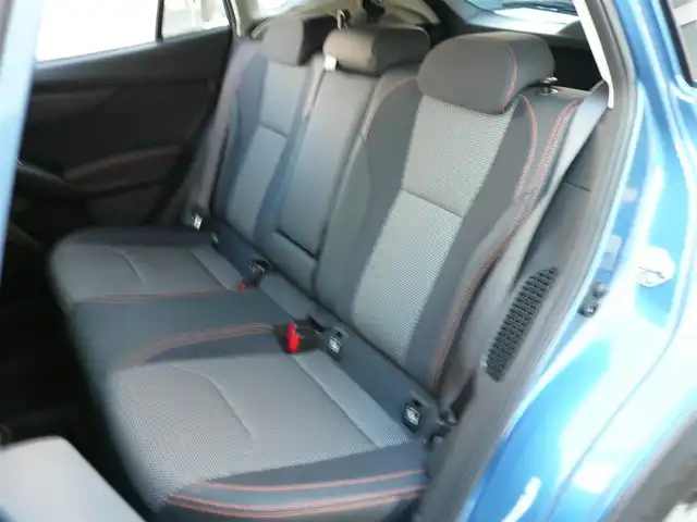 スバル ＸＶ ハイブリッド 2．0e－S アイサイト 静岡県 2020(令2)年 2.6万km ホライゾンブルーP 禁煙車/アイサイトコアテクノロジー/ブラインドスポット/Si-Drive/X-MODE/レーダークルーズコントロール/ルーフレール/オレンジステッチハーフレザー/ルーフレール/ドアバイザー/フロアマット/パドルシフト/スマートキー/新車保証書/取扱説明書