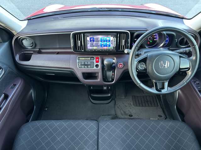 ホンダ Ｎ ＯＮＥ プレミアム SSパッケージ 神奈川県 2015(平27)年 6万km 赤 赤/黒ツートーン　/CTBA(シティブレーキアシストシステム)　/純正ナビTV　/(Bluetooh/DVD)/シートヒーター　/ディスチャージヘッドライト　/バックカメラ/ドライブレコーダー/（コムテックHDR002)/オートリトラミラー/スマートキー