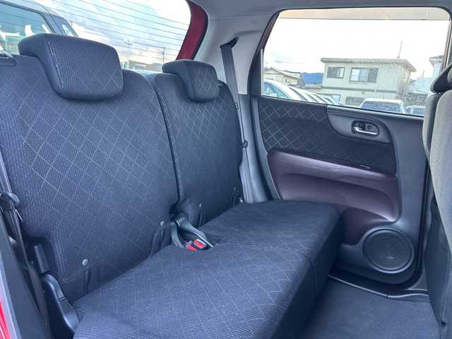 ホンダ Ｎ ＯＮＥ プレミアム SSパッケージ 神奈川県 2015(平27)年 6万km 赤 赤/黒ツートーン　/CTBA(シティブレーキアシストシステム)　/純正ナビTV　/(Bluetooh/DVD)/シートヒーター　/ディスチャージヘッドライト　/バックカメラ/ドライブレコーダー/（コムテックHDR002)/オートリトラミラー/スマートキー